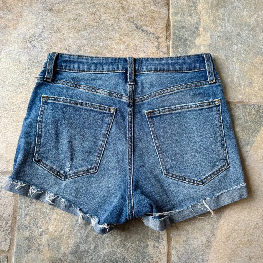 Abercrombie & Fitch‎ Y2K High Rise  Distressed Cuffed Hem Women's Shorts 4